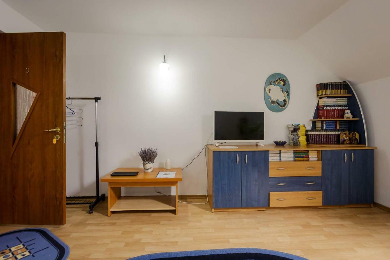 Casa Florilor Otel Curtea de Argeş Dış mekan fotoğraf